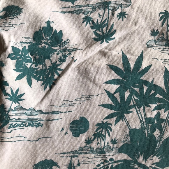 Men’s ECKO UNLTD short sleeve floral tee size M - Picture 2 of 4